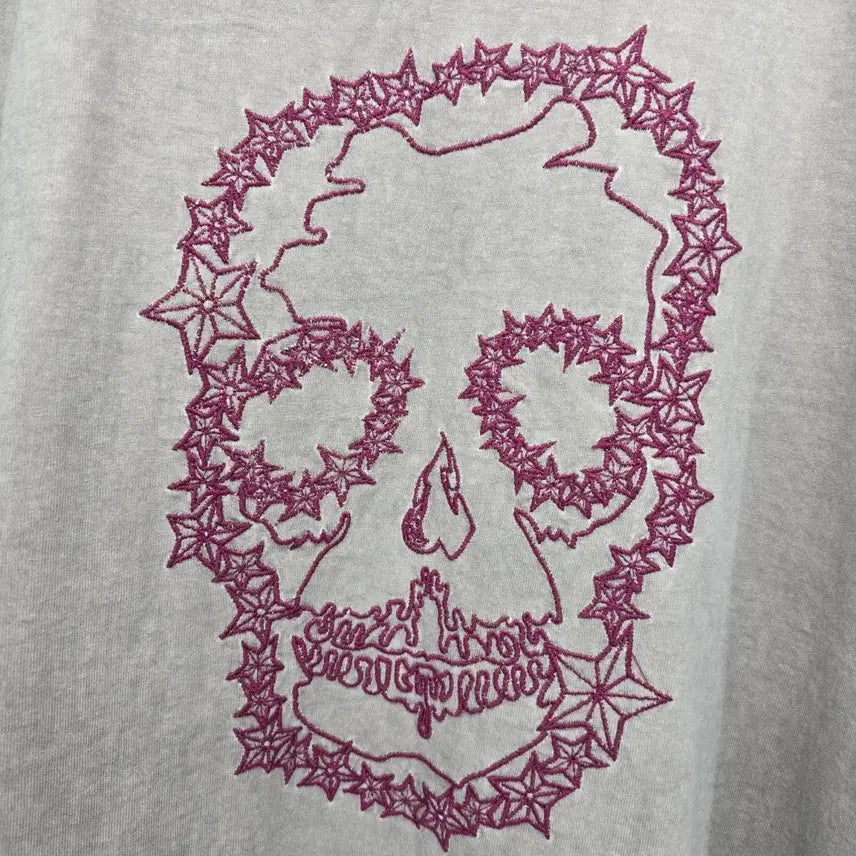 [BUNJANG] Unspecified Skull Embroidery Beige Long Sleeve T-Shirt / 스컬 자수  톤다운 베이지 롱슬리브 [B20117]