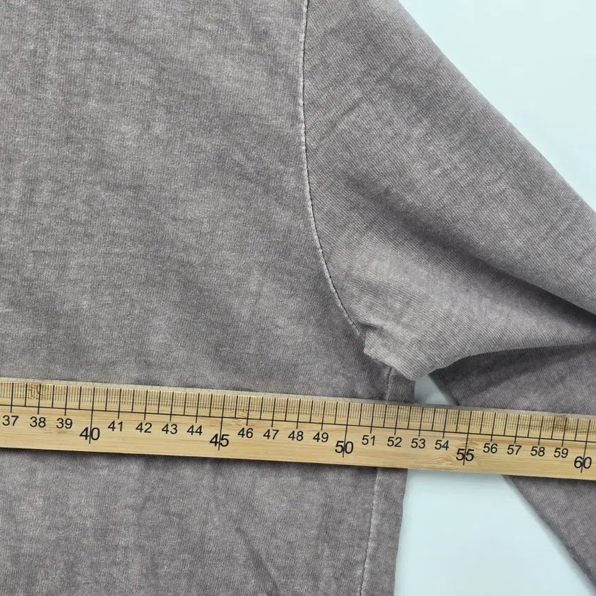 [BUNJANG] Unspecified Skull Embroidery Beige Long Sleeve T-Shirt / 스컬 자수  톤다운 베이지 롱슬리브 [B20117]