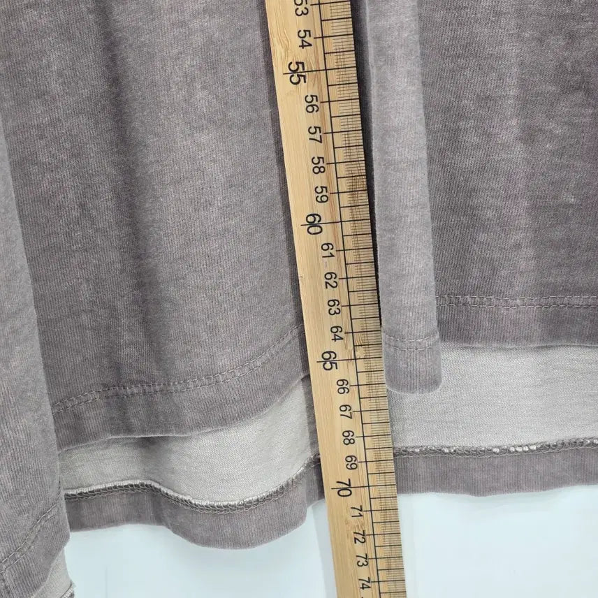 [BUNJANG] Unspecified Skull Embroidery Beige Long Sleeve T-Shirt / 스컬 자수  톤다운 베이지 롱슬리브 [B20117]