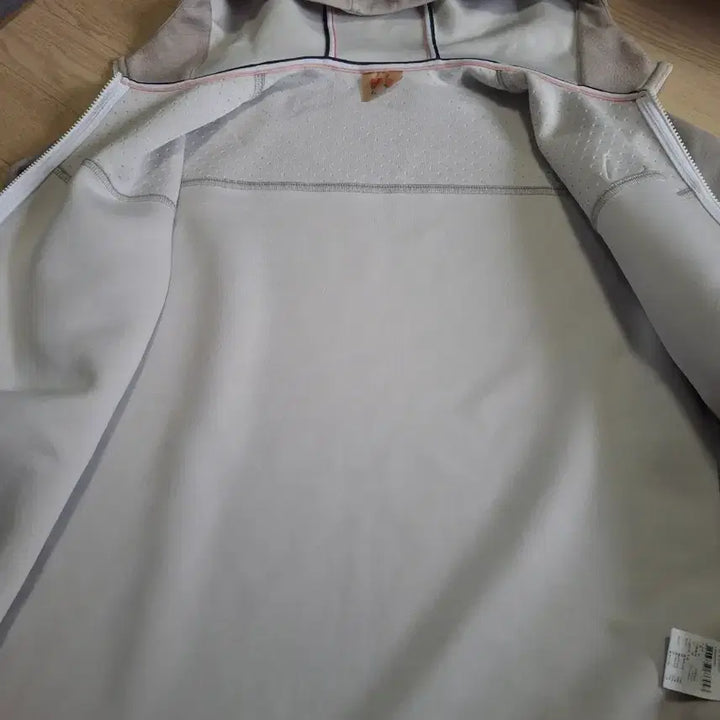[BUNJANG] K2 Outdoor Hooded Zip-Up Jacket Beige / K2  아웃도어 후드 집업 자켓 베이지
