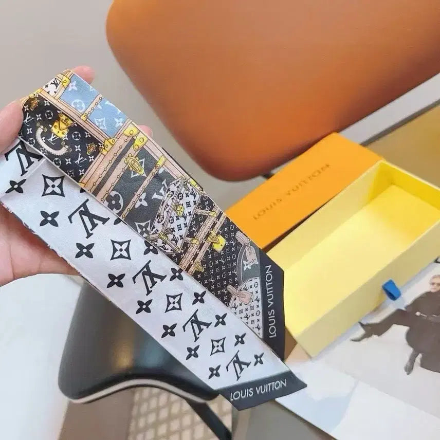 [BUNJANG] Louis Vuitton Silk Scarf Ribbon Hair Tie / 루이비통 신상 여성용 실크 스카프 리본 헤어 타이 넥타이