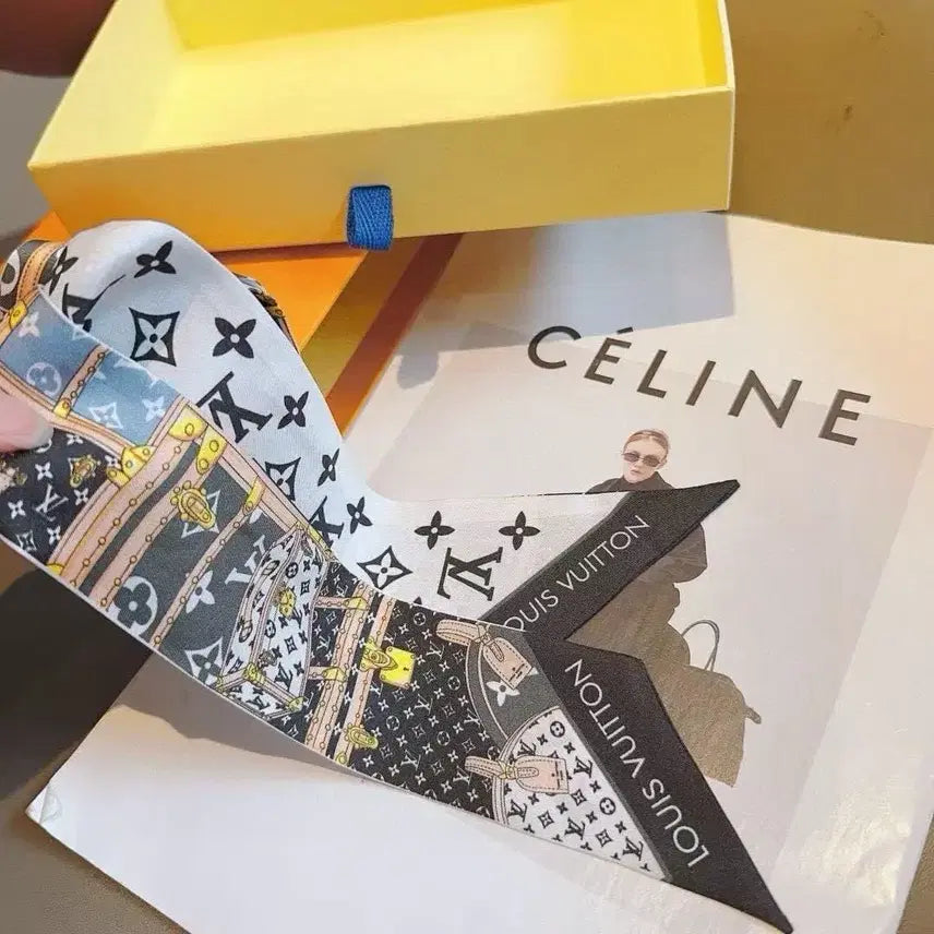 [BUNJANG] Louis Vuitton Silk Scarf Ribbon Hair Tie / 루이비통 신상 여성용 실크 스카프 리본 헤어 타이 넥타이