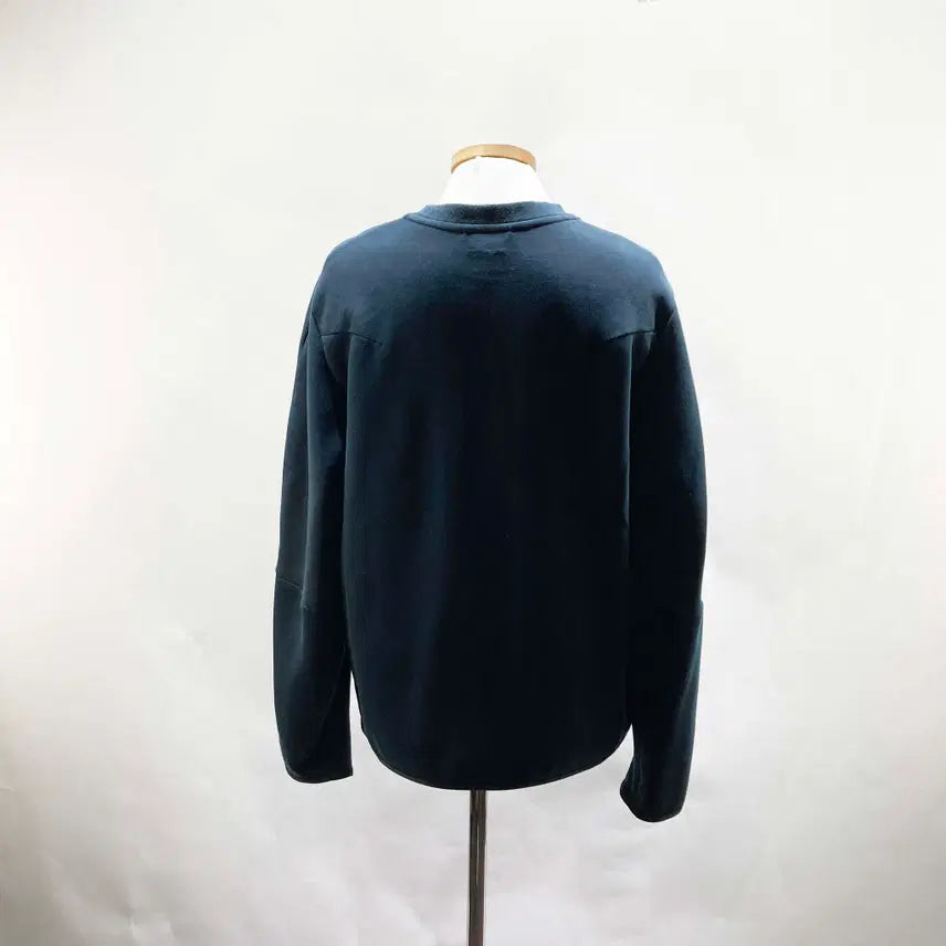 [SOLD OUT] 나이키 테크플리스 크루탑 블랙 L 진스센스