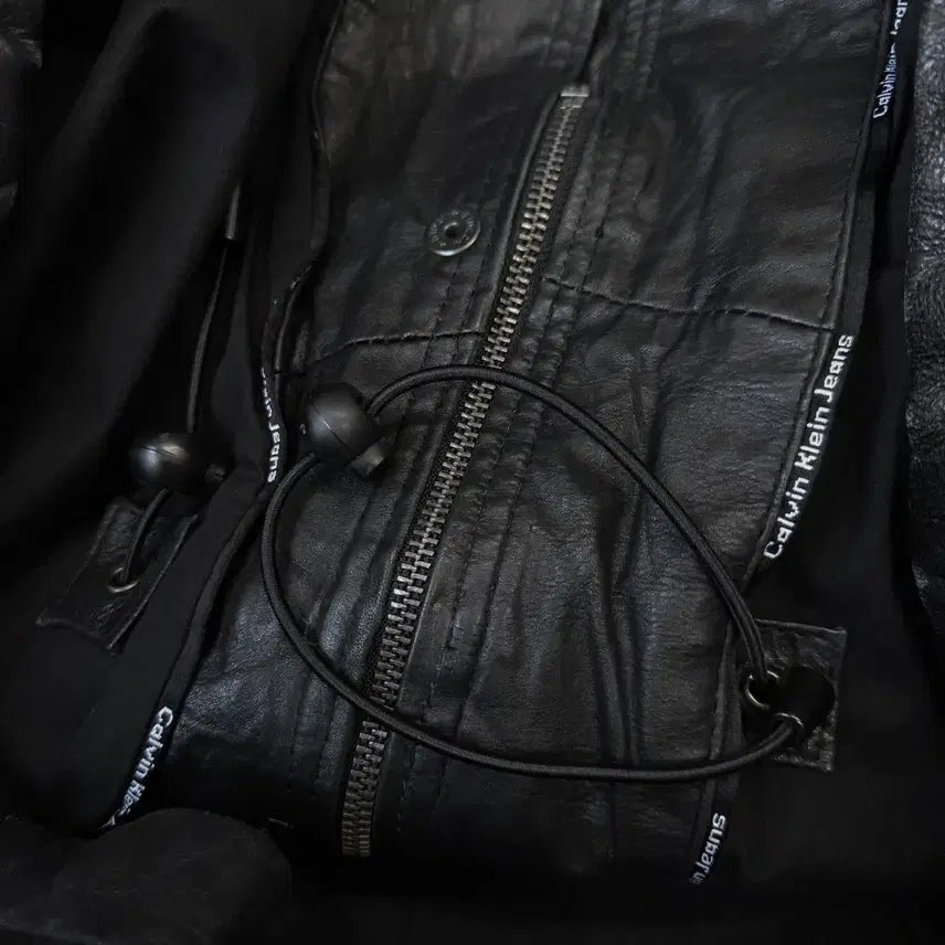 [BUNJANG] Calvin Klein Cowhide High-Neck Multi-Pocket Leather Jacket / 캘빈클라인 소가죽 하이넥 멀티포켓 리얼레더 가죽자켓