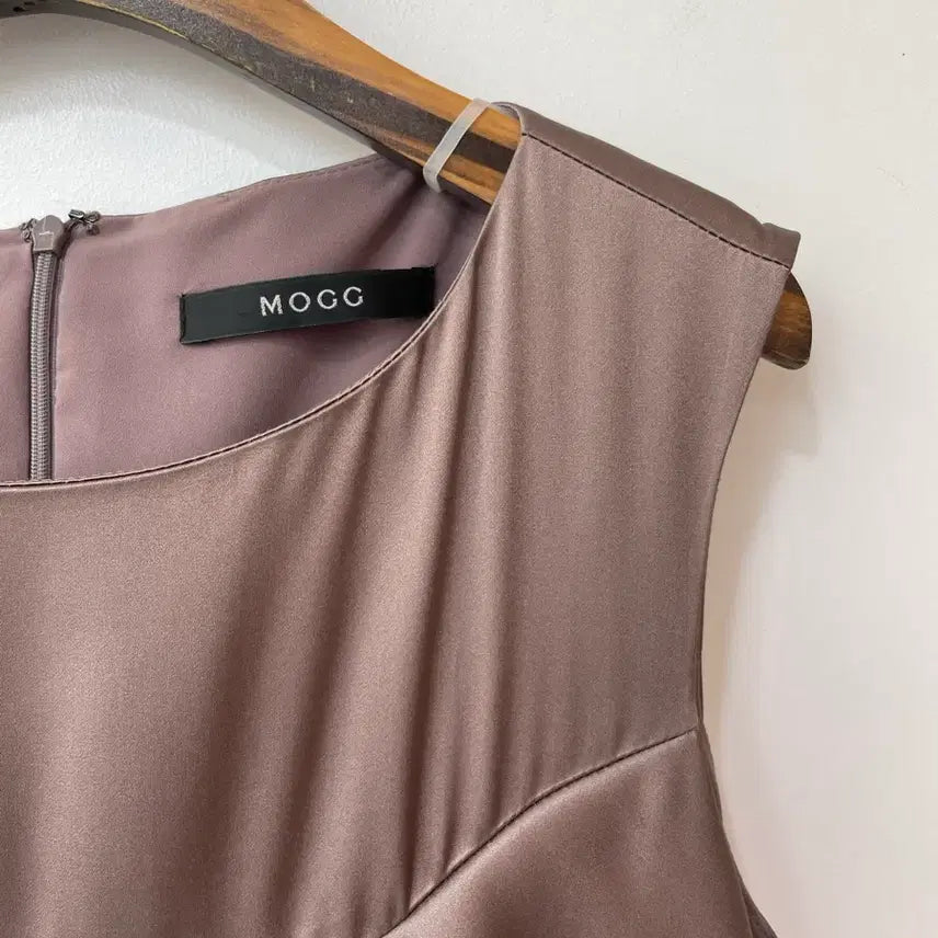 [BUNJANG] MOGG Satin Layered Dress / MOGG 모그 새틴 레이어드 원피스