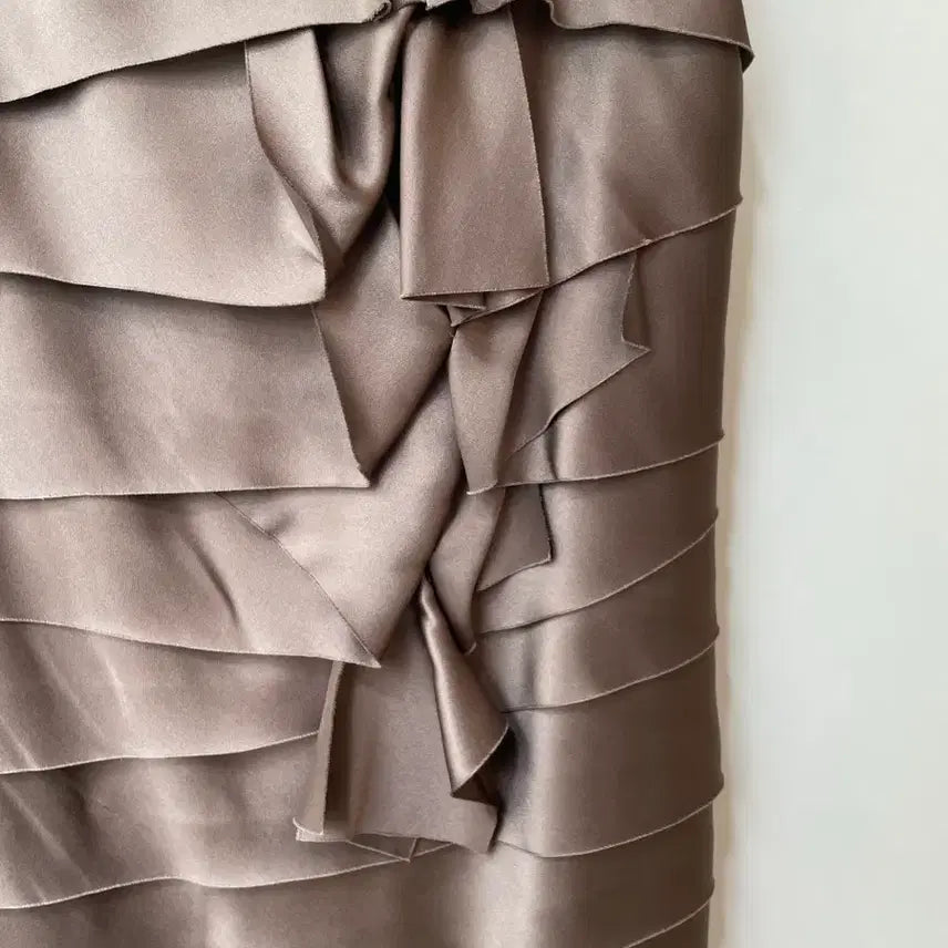 [BUNJANG] MOGG Satin Layered Dress / MOGG 모그 새틴 레이어드 원피스