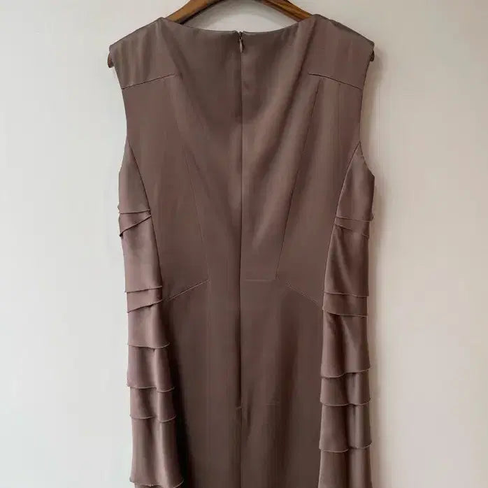 [BUNJANG] MOGG Satin Layered Dress / MOGG 모그 새틴 레이어드 원피스