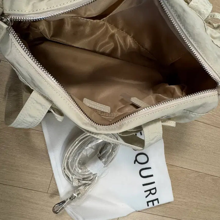 [BUNJANG] Esquire Ribbon Shoulder Bag / 에스콰이어 리본가방