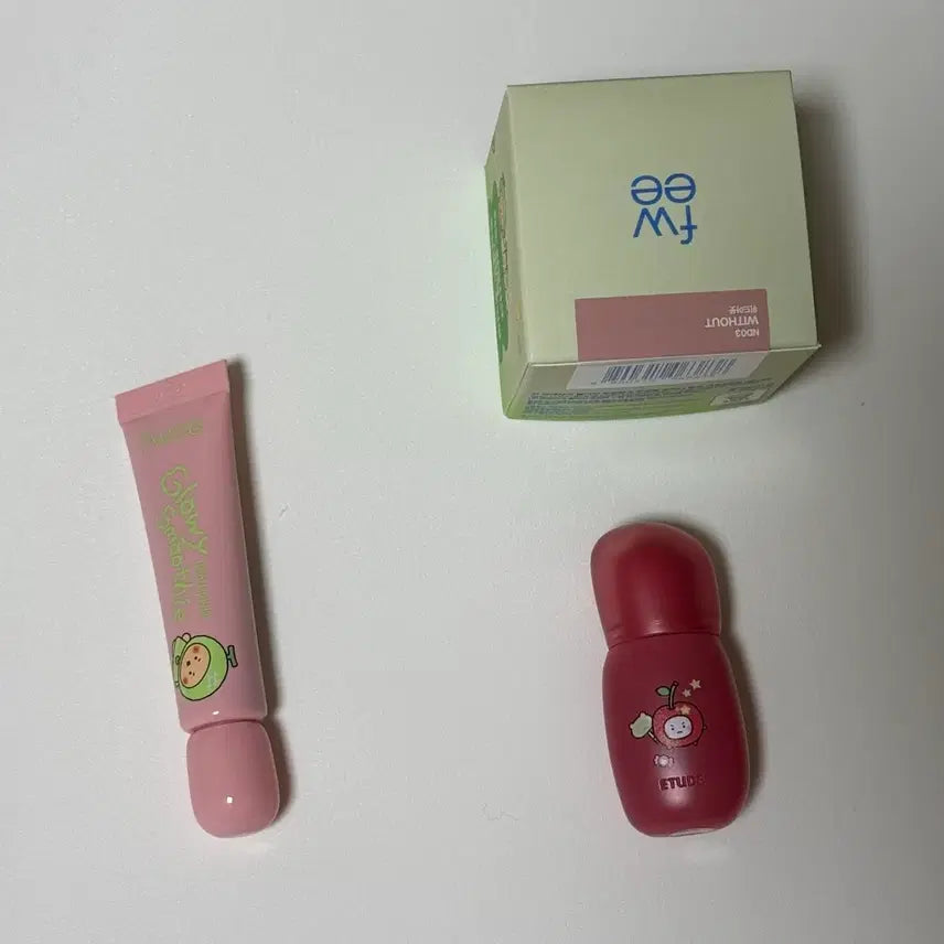 [BUNJANG] Etude & Fwee Lip Makeup Bundle / 에뛰드 포근픽싱틴트 & 퓌 푸딩팟 위드아웃 & 퓌 글로우립밤