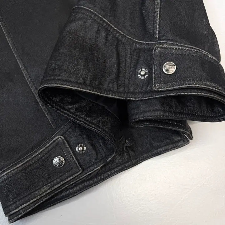 [BUNJANG] Guess 90s Vintage Lambskin Leather Jacket / 게스 90s 올드 양가죽 리얼레더 빈티지 가죽자켓