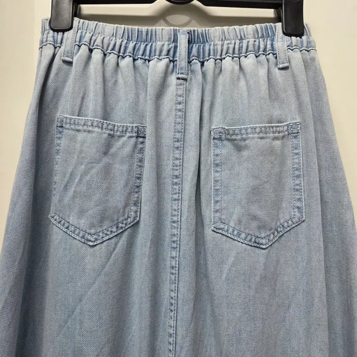 [BUNJANG] A-Line Denim Light Wash Long Skirt / 데님A라인 연청스커트 롱스커트 청치마