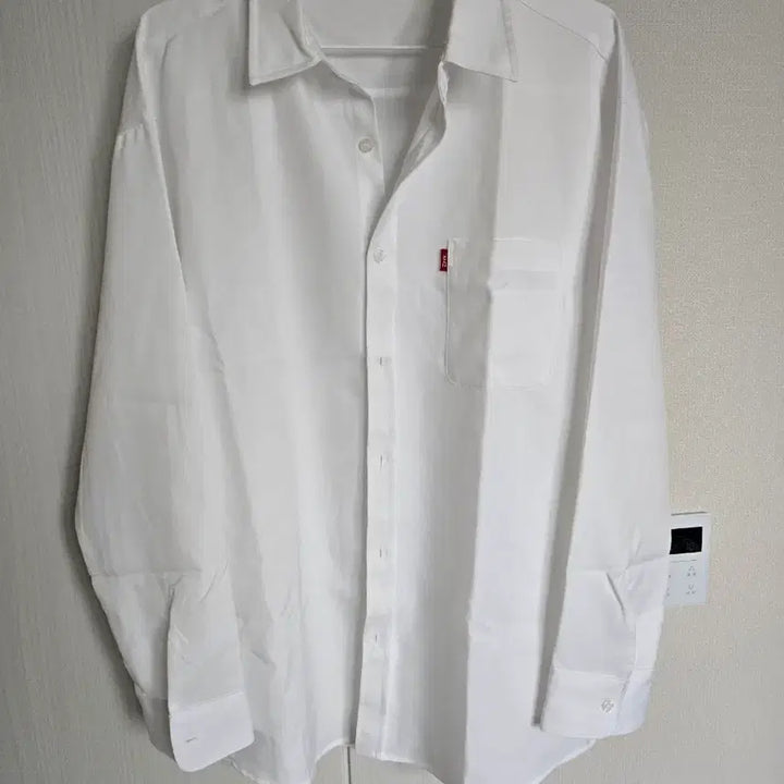 [BUNJANG] Y-LAND White Polyester Shirt / 새상품 Y-LAND 화이트 셔츠