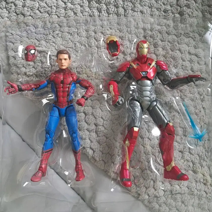 [BUNJANG] Marvel Legends Iron Man Spider-Man Homecoming Figure 2-Pack / 마블레전드 아이언맨 스파이더맨 홈커밍 피규어 2팩