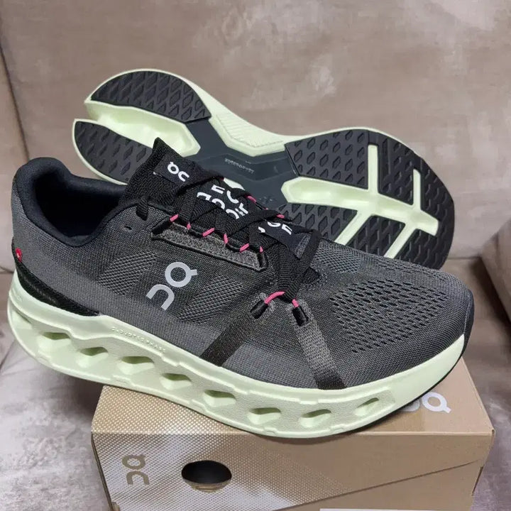 [BUNJANG] On Running Cloudclipse Rock Lima Sneakers / 온러닝 클라우드이클립스 락리마 280