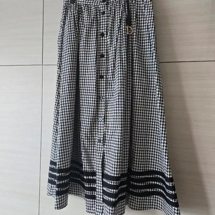 [BUNJANG] Houndstooth Pattern Long Skirt / 롱 스커트