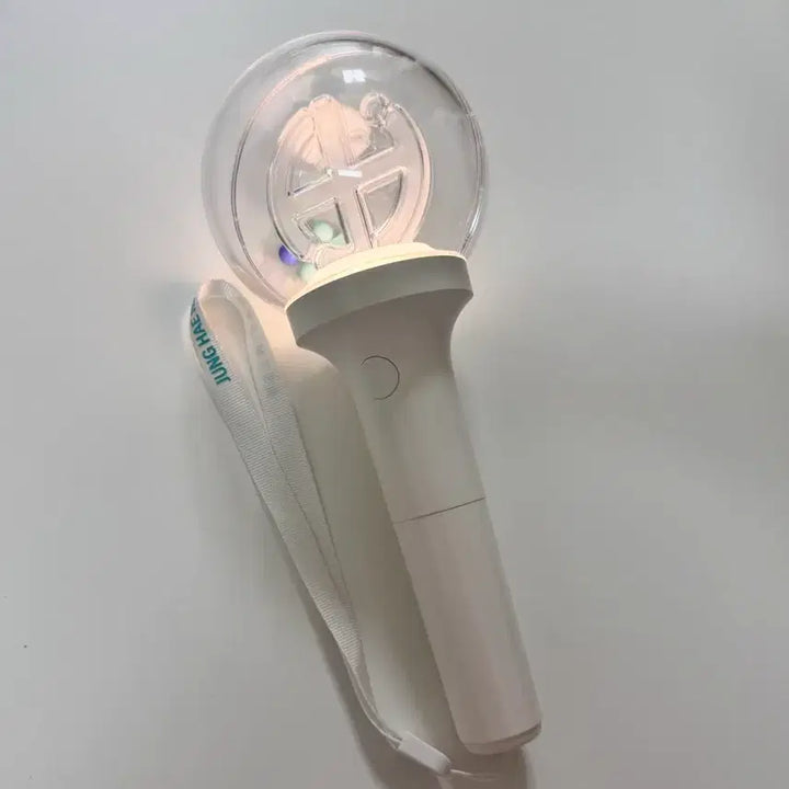 [BUNJANG] Jung Hae In Official Light Stick / 정해인 응원봉 (포카, 박스 o)