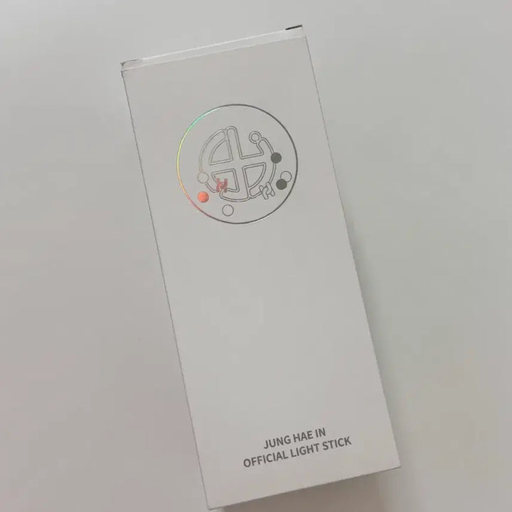 [BUNJANG] Jung Hae In Official Light Stick / 정해인 응원봉 (포카, 박스 o)