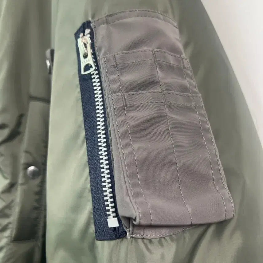 [BUNJANG] Sacai Nylon Reversible Bomber Jacket (Size 3) / 사카이 리버서블 봄버자켓 블루종(3)