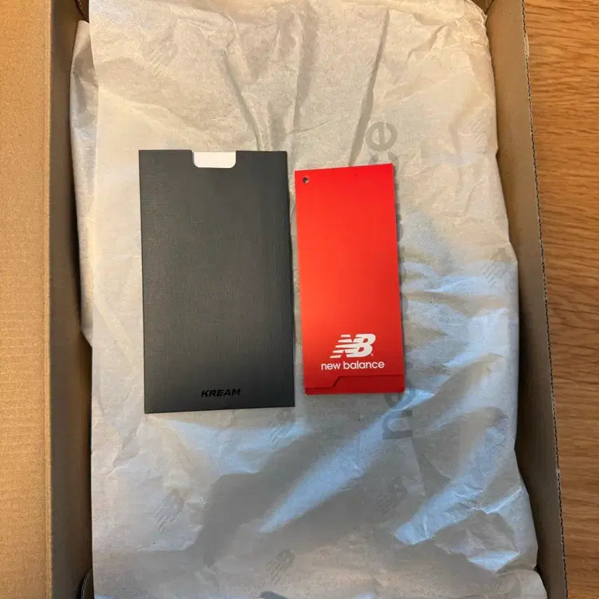 [BUNJANG] New Balance 2002RAW Gray Sneakers / [새상품] 뉴발란스 2002RAW 그레이 265mm