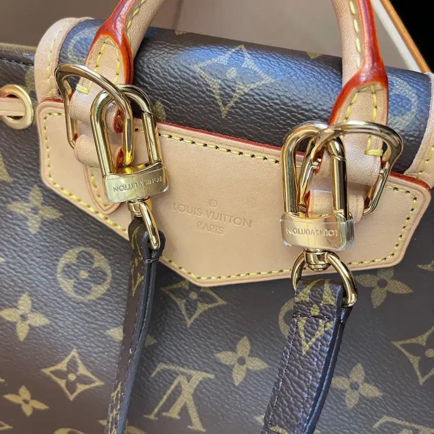 [BUNJANG] Louis Vuitton Excursion PM Backpack / 루이비통 익스커션