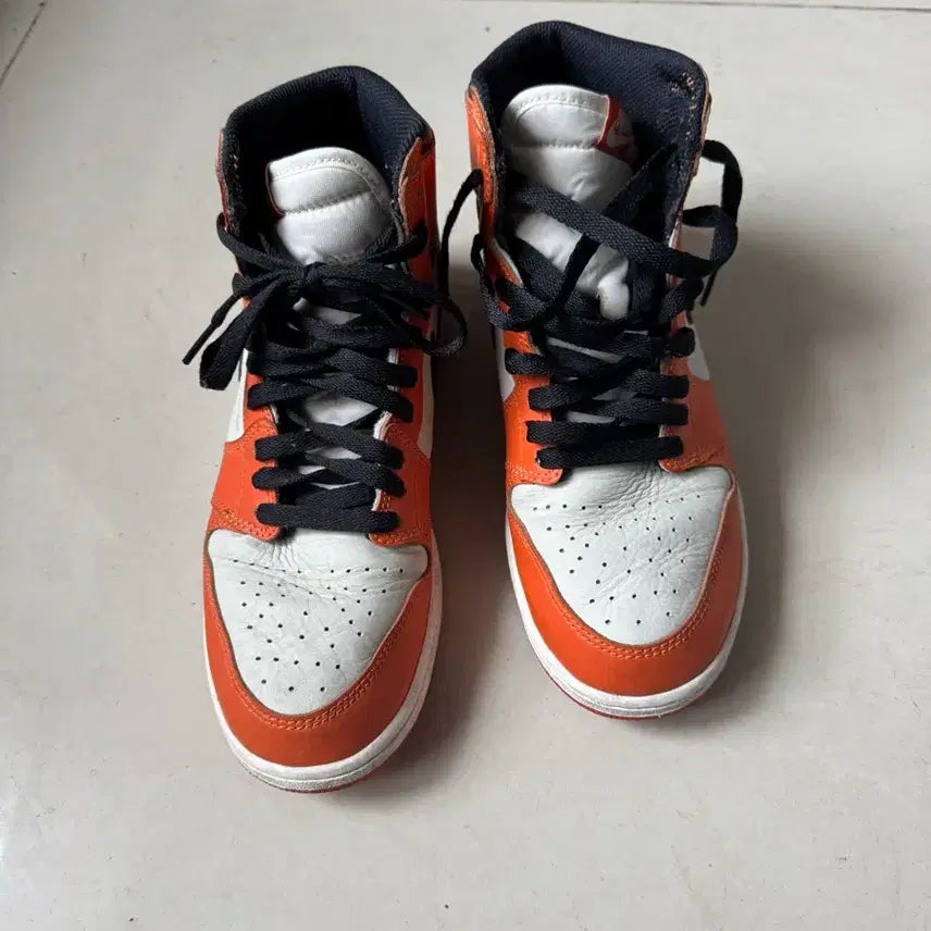 [BUNJANG] Nike Air Jordan 1 Retro High OG Reverse Shattered Backboard Sneakers / 조던 1 레트로 하이 OG 리버스 쉐터드 백보드 250