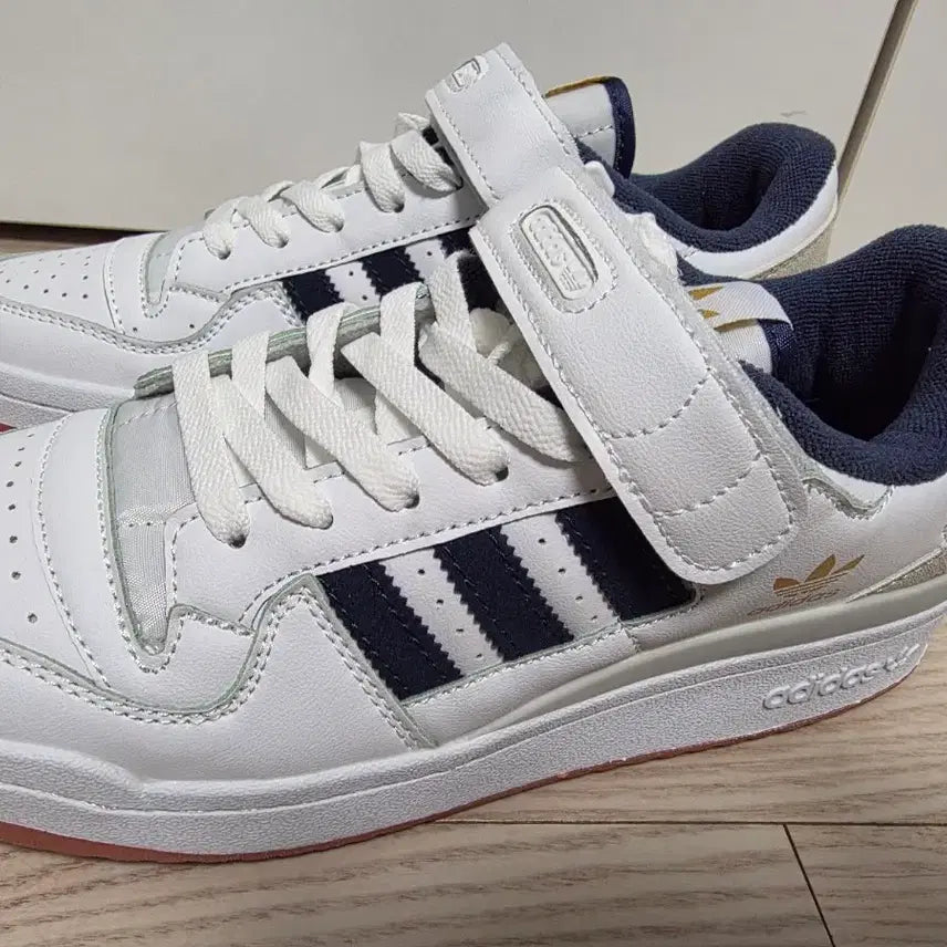 [BUNJANG] Adidas Forum Low White/Navy Sneakers / 아디다스 포럼 로우 흰/남 운동화