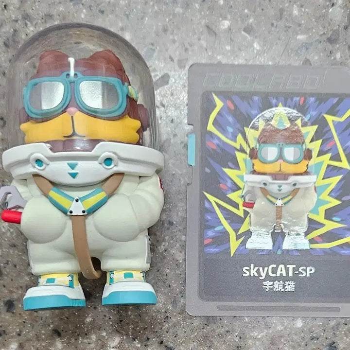[BUNJANG] Popmart Skyhood Sky Cat Figure / 팝마트 스카이후드 스카이캣
