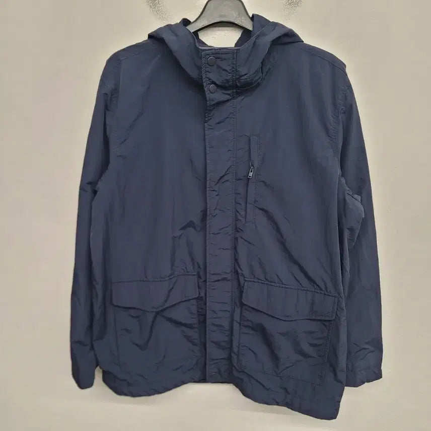 [BUNJANG] Uniqlo Lightweight Zip-Up Jacket / [105/XL] 유니클로 간절기 집업 자켓
