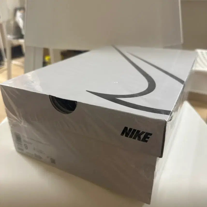 [BUNJANG] Nike Air Zoom Alphafly Next% Hyper Violet Running Shoes / 미개봉 나이키 에어 줌 알파플라이 넥스트% 하이퍼 바이올렛