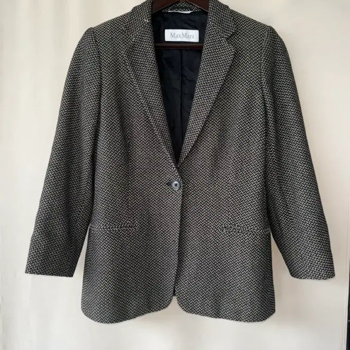 [BUNJANG] Max Mara Herringbone Women's Jacket (Size 55) / 막스마라 헤링본 여성 자켓 (55)