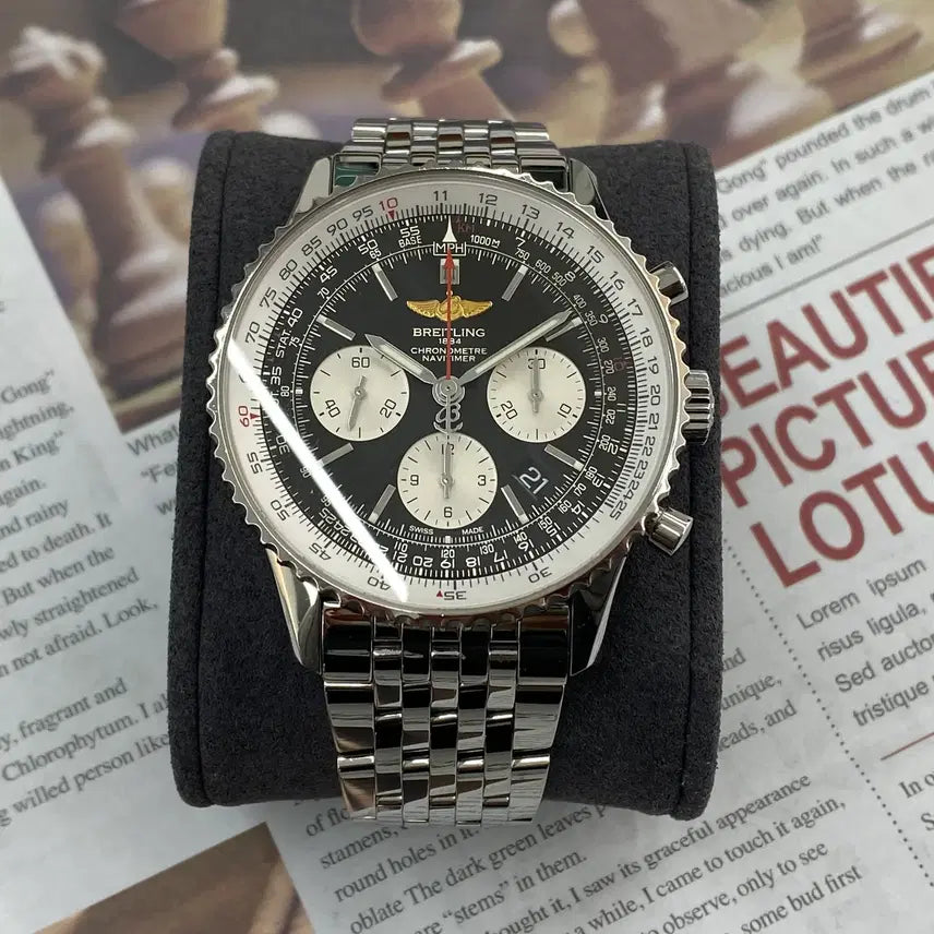 [BUNJANG] Breitling Navitimer 43 B01 Golden Eagle Black Dial Stainless Steel Watch / 브라이틀링 네비타이머43 B01 황금독수리 검판 브슬 [중고명품 리셀온]