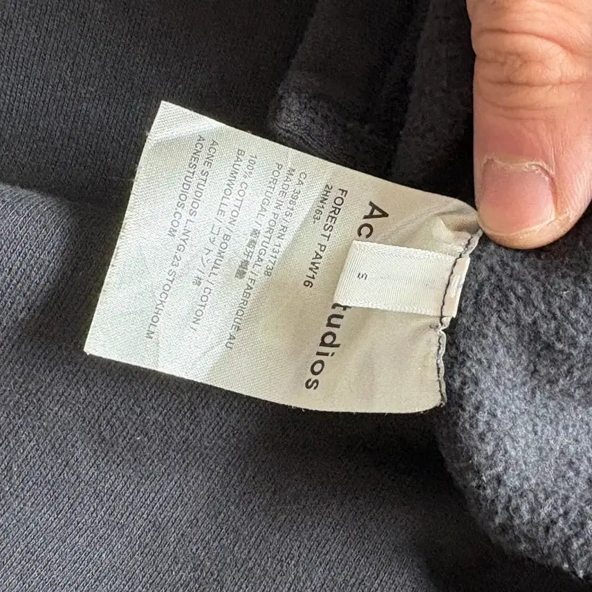 [BUNJANG] ACNE Oversized Peach Mento Man-to-Man Navy / [S] ACNE 오버사이즈 피치먼트 맨투맨 NAVY