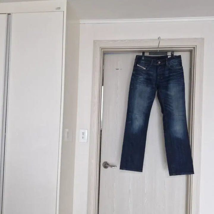 [BUNJANG] Diesel Denim Jeans / 디젤 청바지 데님 팬츠