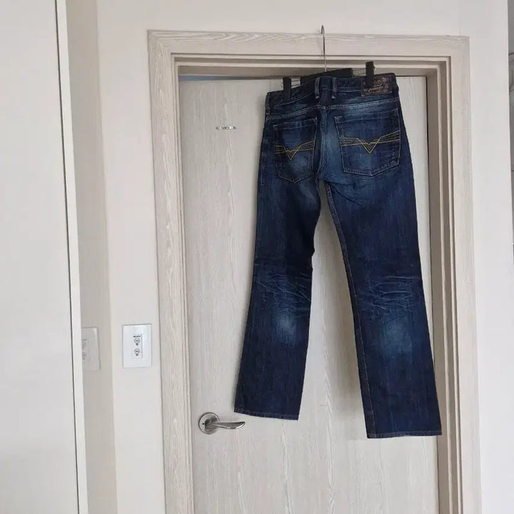 [BUNJANG] Diesel Denim Jeans / 디젤 청바지 데님 팬츠