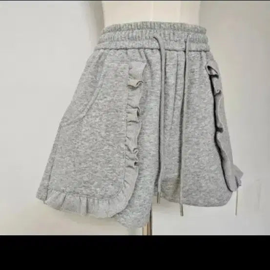 [BUNJANG] Frill Detail Shorts / 새상품)) 프릴 반바지