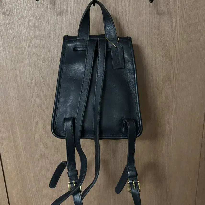 [BUNJANG] COACH Old Coach Leather Backpack / COACH 올드코치 통가죽 레더 블랙 백팩