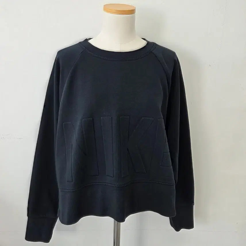 [BUNJANG] Nike Black Sweatshirt / 빈티지 만원샵 나이키 블랙 맨투맨