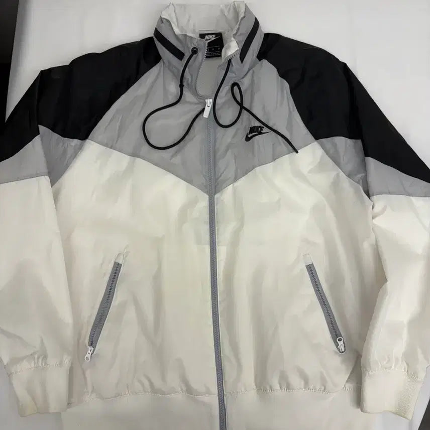 [BUNJANG] Nike Windbreaker Jacket - Black/White/Gray / [XL] 나이키 바람막이 자켓 블랙/화이트/그레이