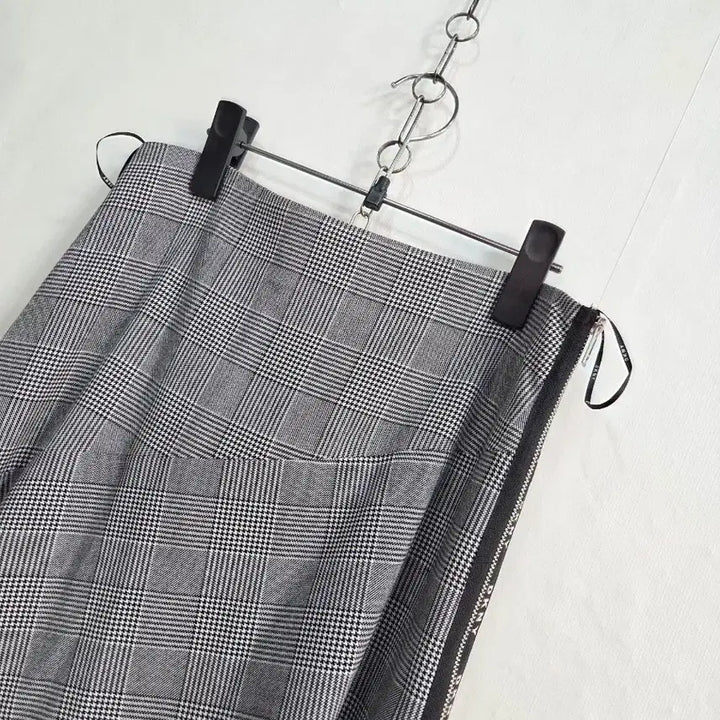 [BUNJANG] DKNY Checkered Skirt Size 2 / DKNY 체크 스커트 사이즈 2
