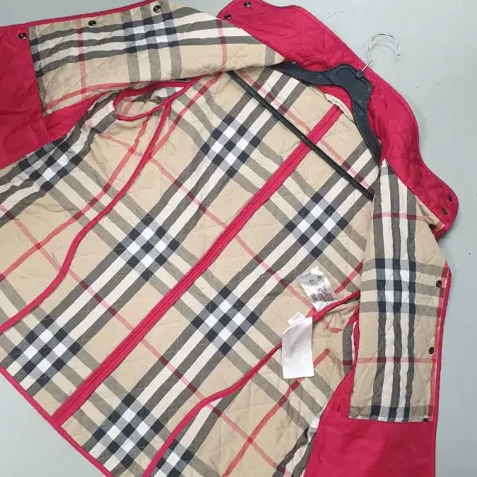 [BUNJANG] Burberry Hot Pink Quilted Jacket / 버버리 핫핑크 퀼팅 자켓
