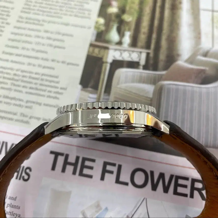 [BUNJANG] Breitling Navitimer B01 Chocolate Brown Limited Edition Watch / 브라이틀링 네비타이머 B01 초코브라운 한정판