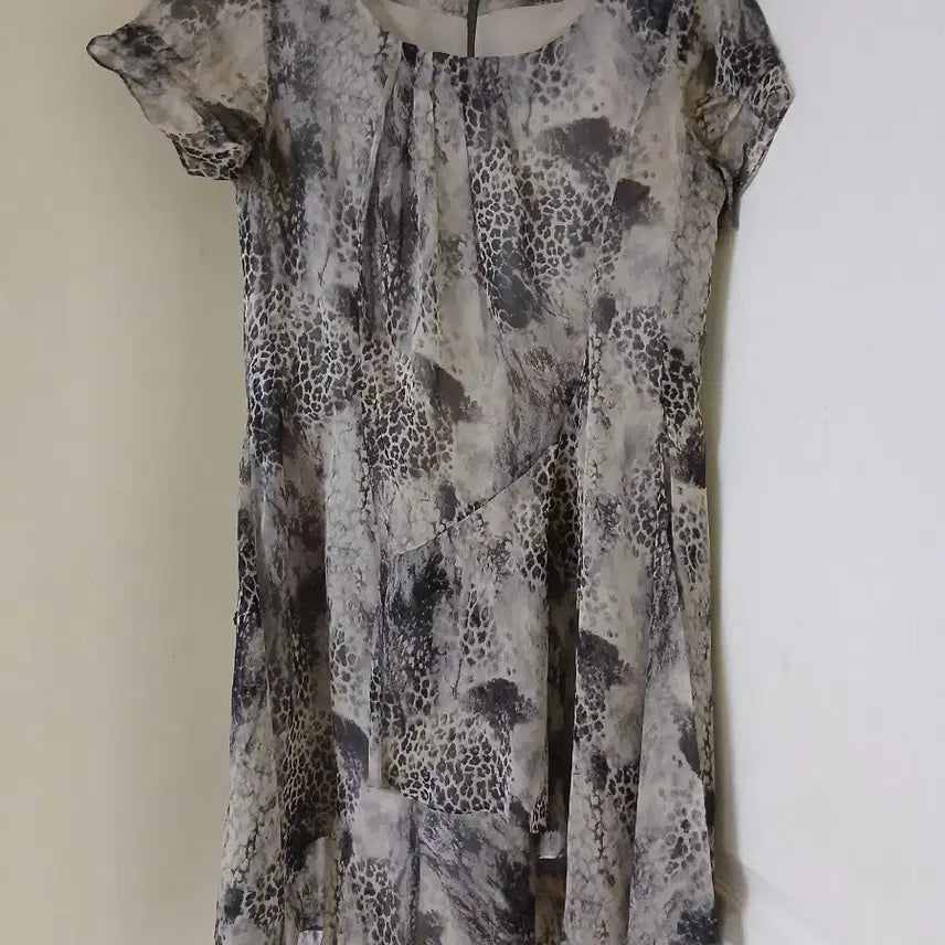 [BUNJANG] Joinus Chiffon Pleated Pattern Midi Dress / 조이너스 쉬폰 플리츠 패턴 원피스66