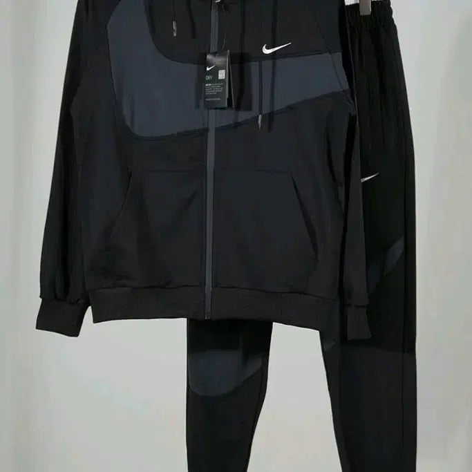 [BUNJANG] Nike Big Swoosh Black Training Suit Set / 나이키 빅스우시 블랙 트레이닝복 세트