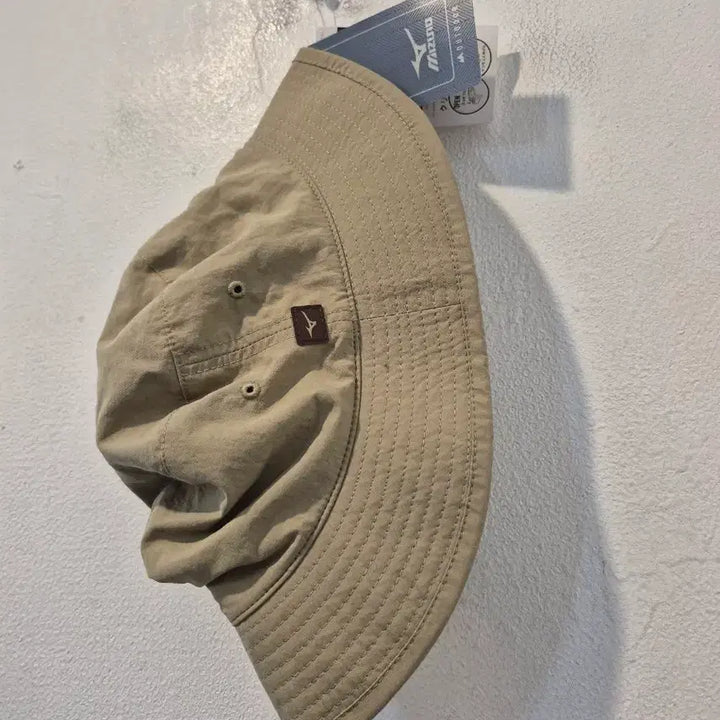 [BUNJANG] Mizuno Beige Bucket Hat / 미즈노 베이지색 벙거지 모자