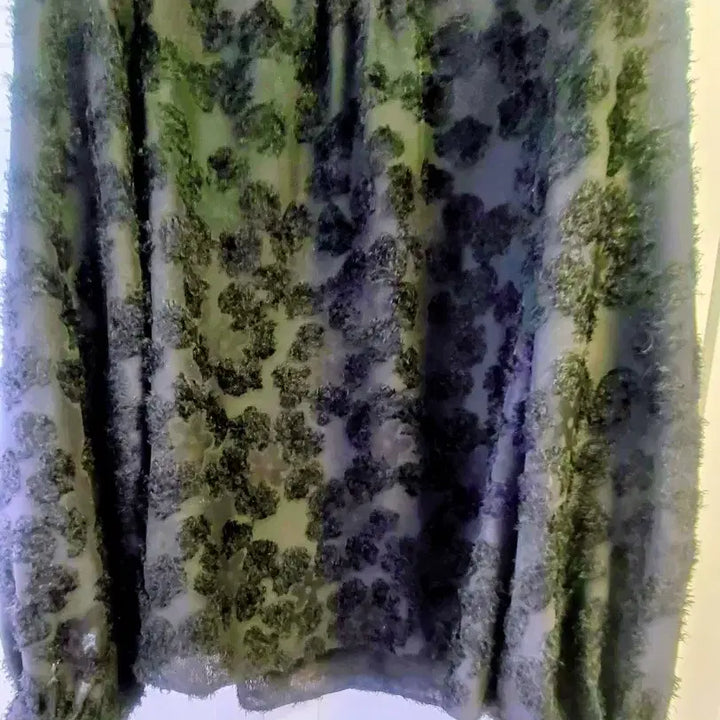 [BUNJANG] Unique Black Textured Pattern Blouse / [유니크] 블랙 텍스처 패턴 블라우스