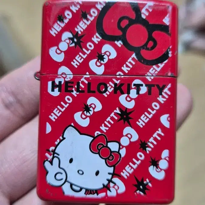 [BUNJANG] Hello Kitty Zippo Lighter / 헬로키티 지포라이터