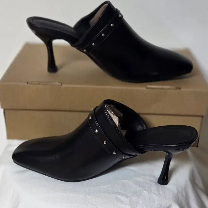 [BUNJANG] Heel Mule with Studs (New) / 찡박힌 힐 뮬((새상품))