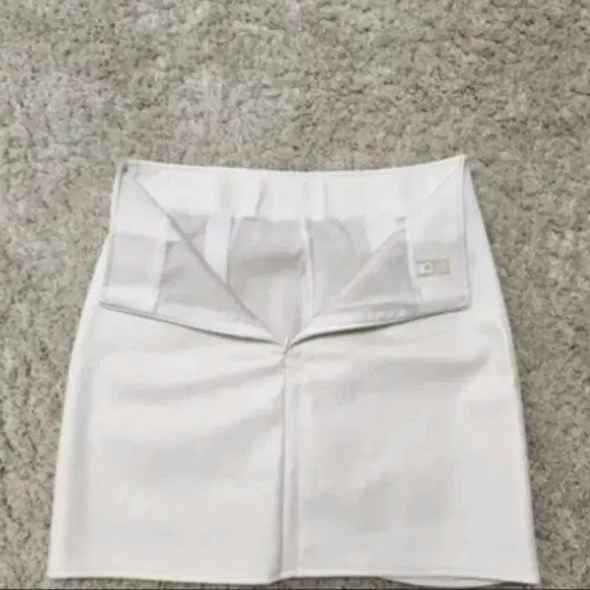 [BUNJANG] Unbalanced Mini Skirt / 새상품)) 언발란스 미니 스커트