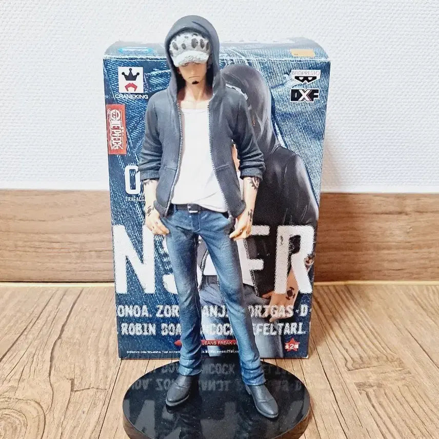 [BUNJANG] MSP Trafalgar Law Figure Bundle Set / msp, 진 시리즈 2개 트라팔가 로우 피규어 일괄