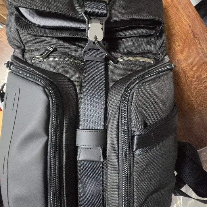 [BUNJANG] Tumi Roll Top Backpack / 투미 백팩 롤탑 새상품